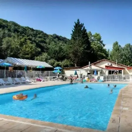 Cosy 6 Pers Avec Terrasse Et Salon De Jardin - Api-1-52-633 Campsite Badefols-sur-Dordogne