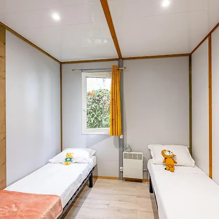 Cosy 6 Pers Avec Terrasse Et Salon De Jardin - Api-1-52-633 * Badefols-sur-Dordogne